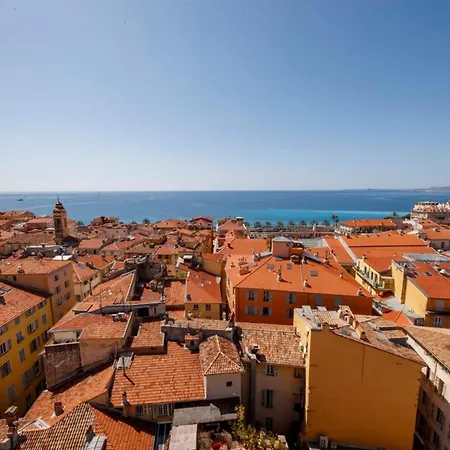 06a2 - Heart Of Old Beautiful Renovated *